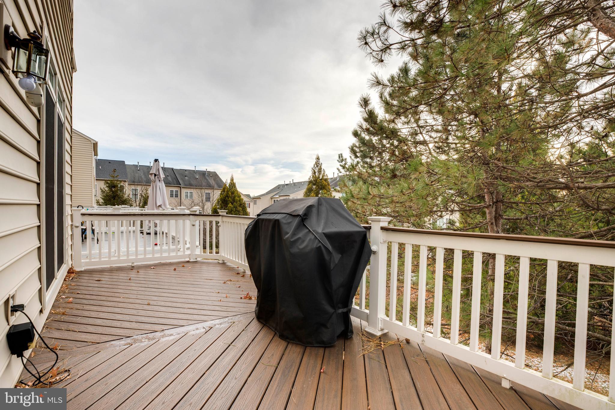 WINCHESTER AT FAIRCREST - Residential