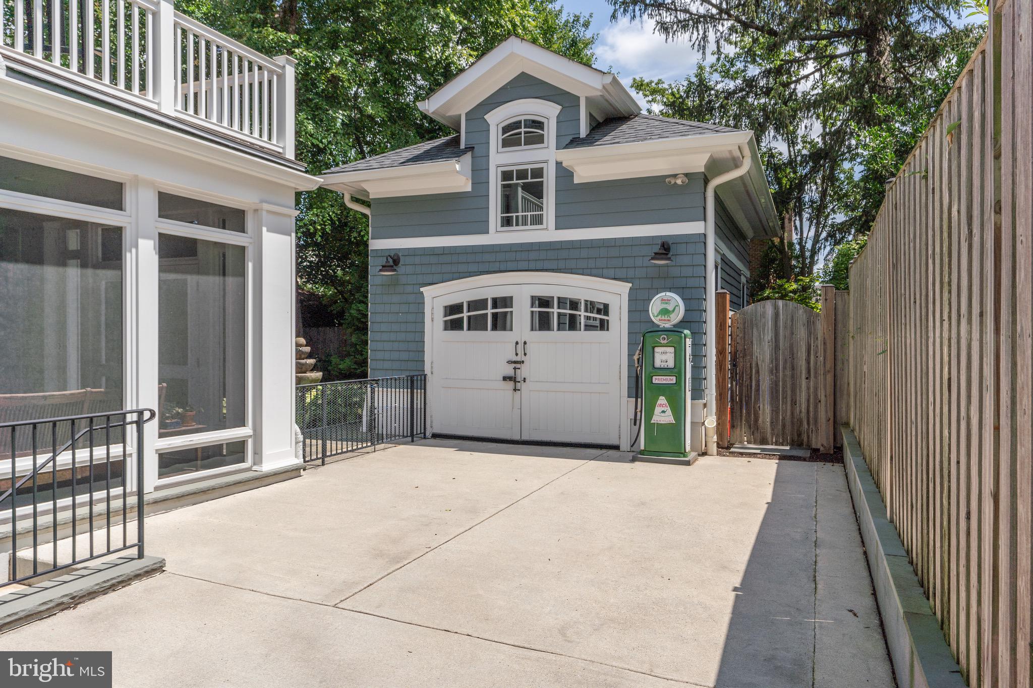 EDGEMOOR - Residential