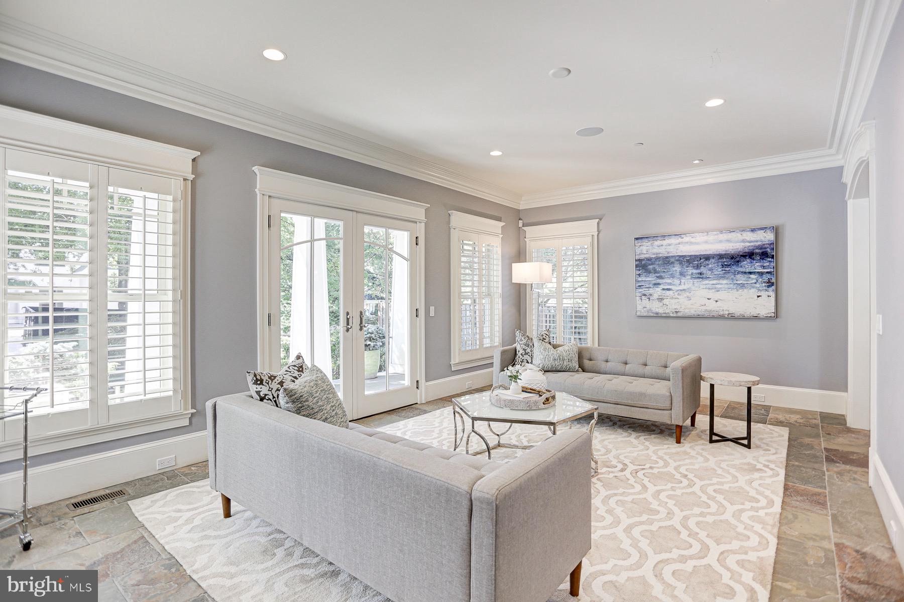 EDGEMOOR - Residential