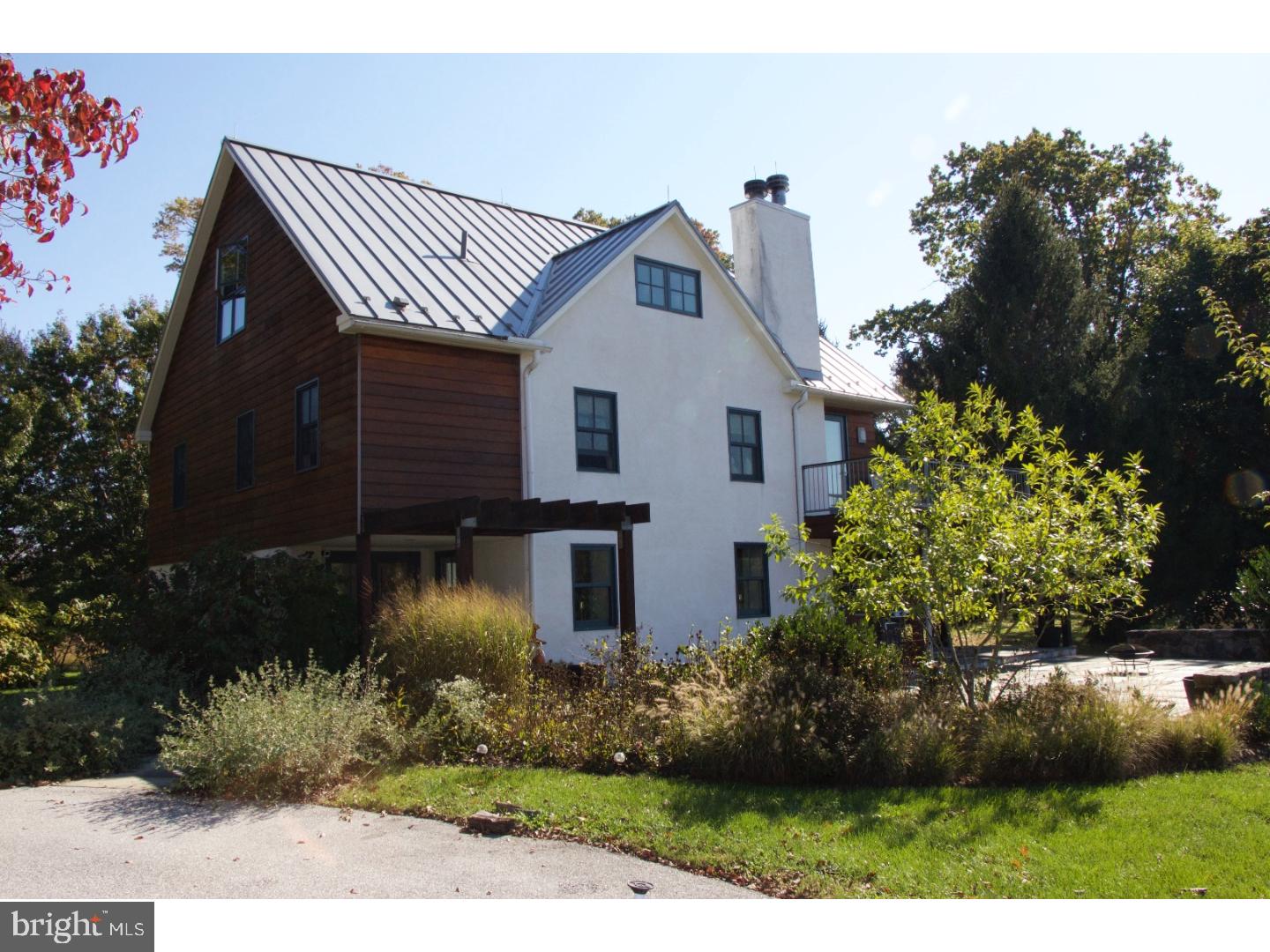 RADNOR HUNT - Residential