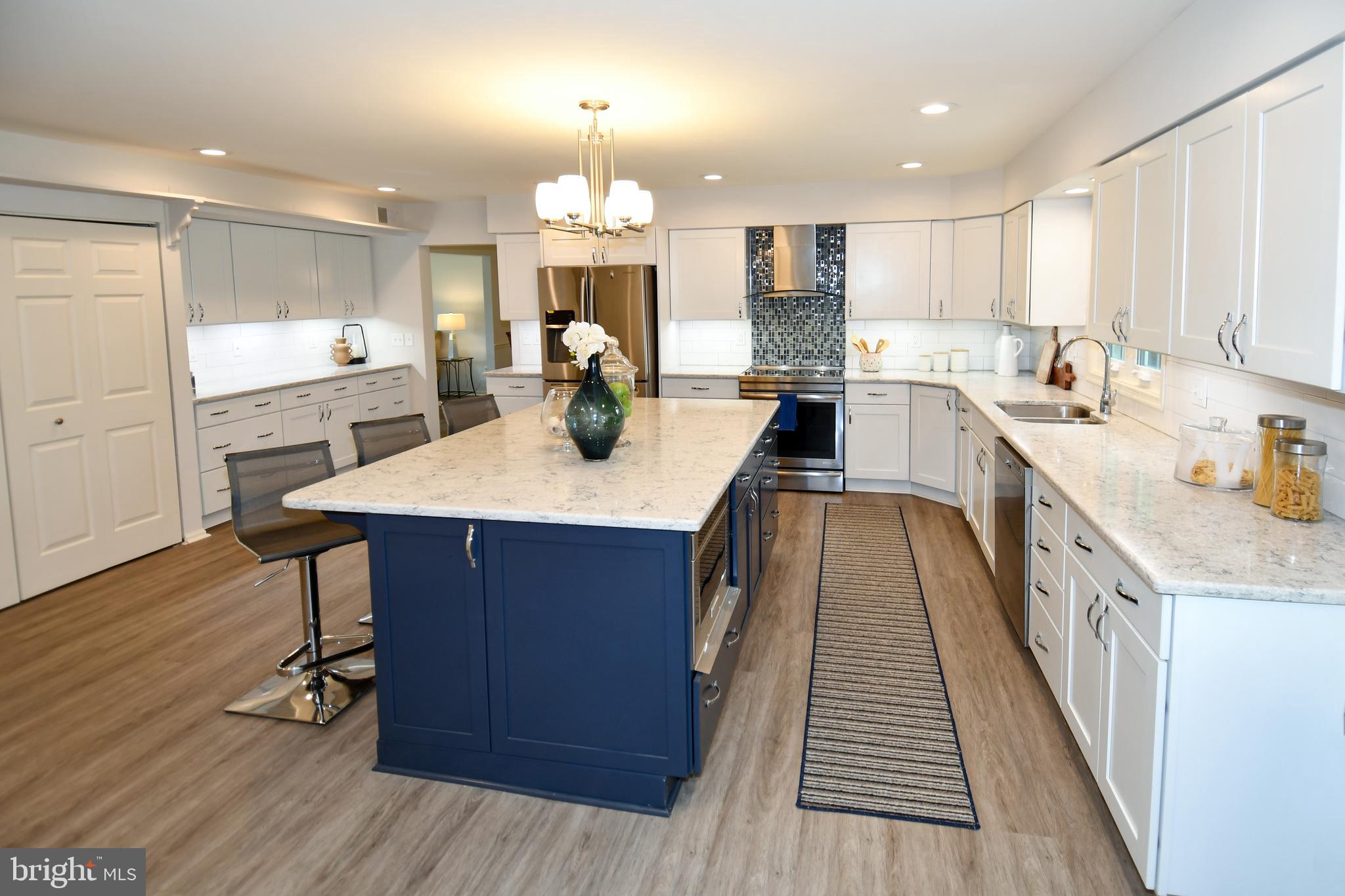 POPLAR TREE ESTATES - Residential