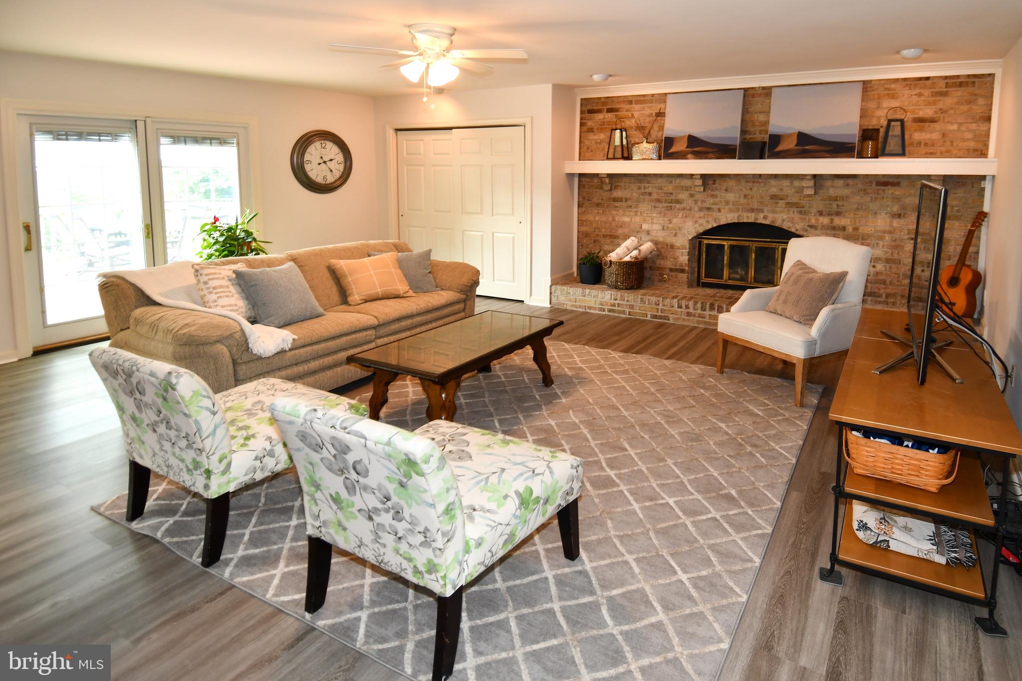 4404 TULIP TREE COURT
