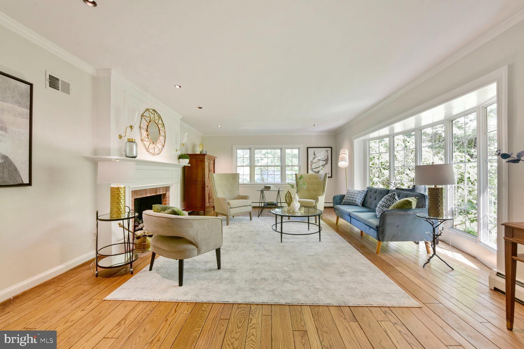 MANTUA - Residential