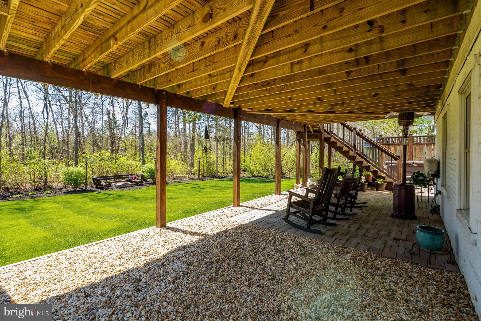 SOUTH RIDING - Residential