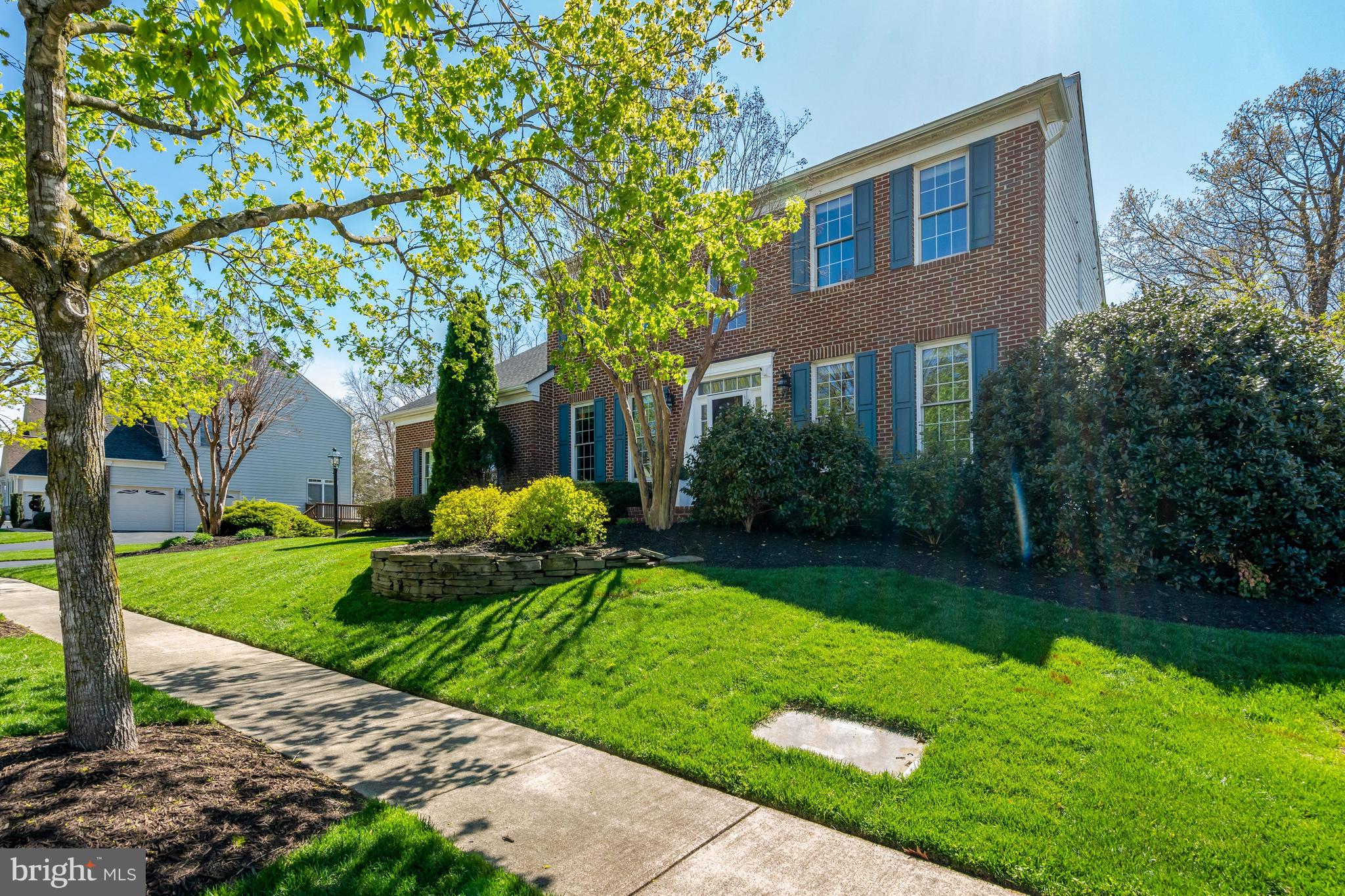 SOUTH RIDING - Residential