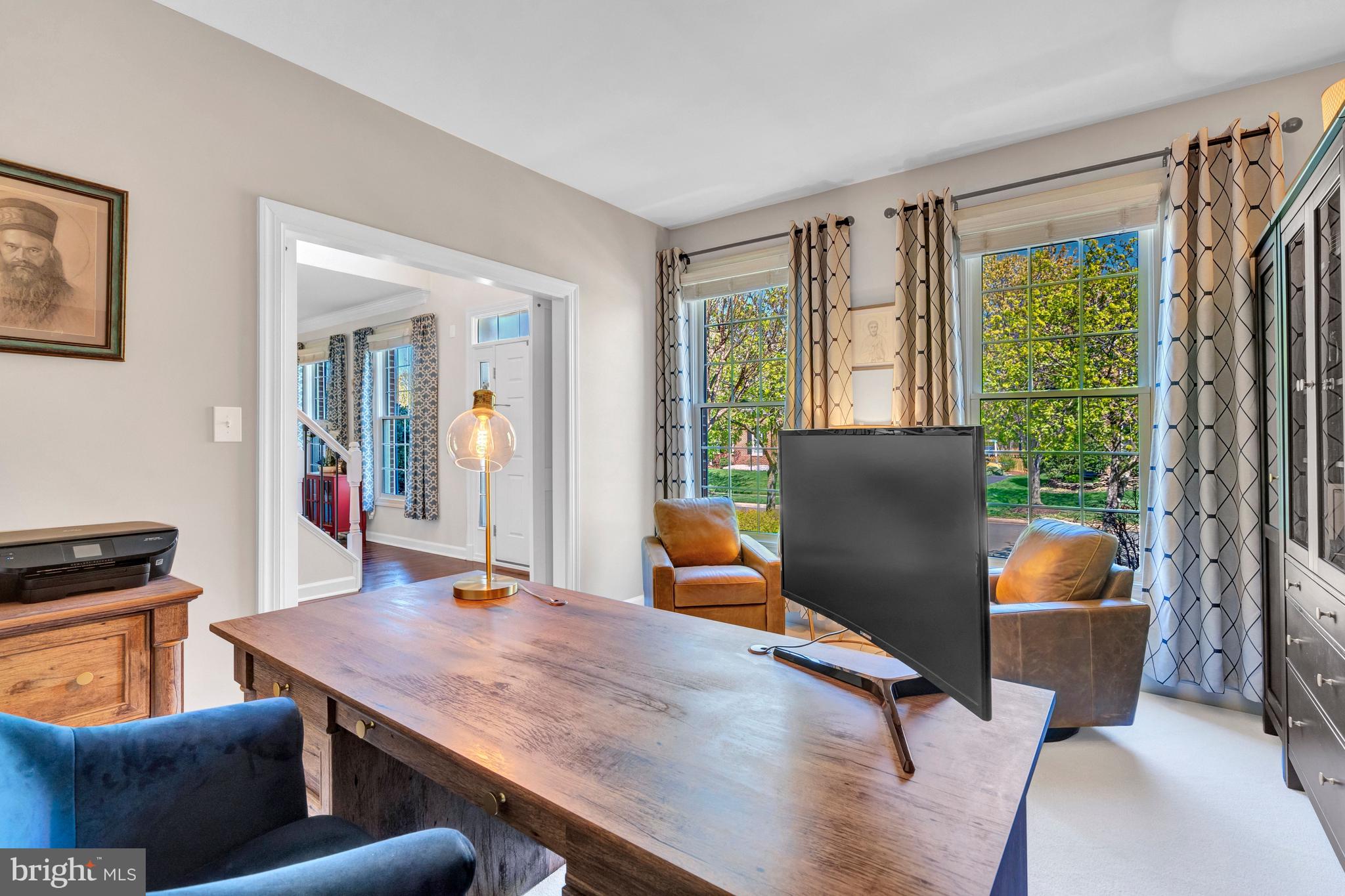 SOUTH RIDING - Residential