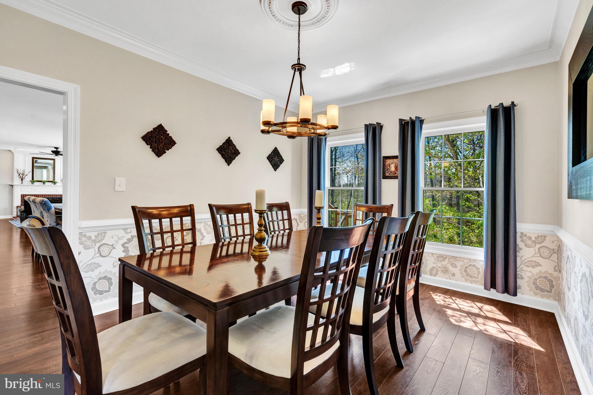 SOUTH RIDING - Residential