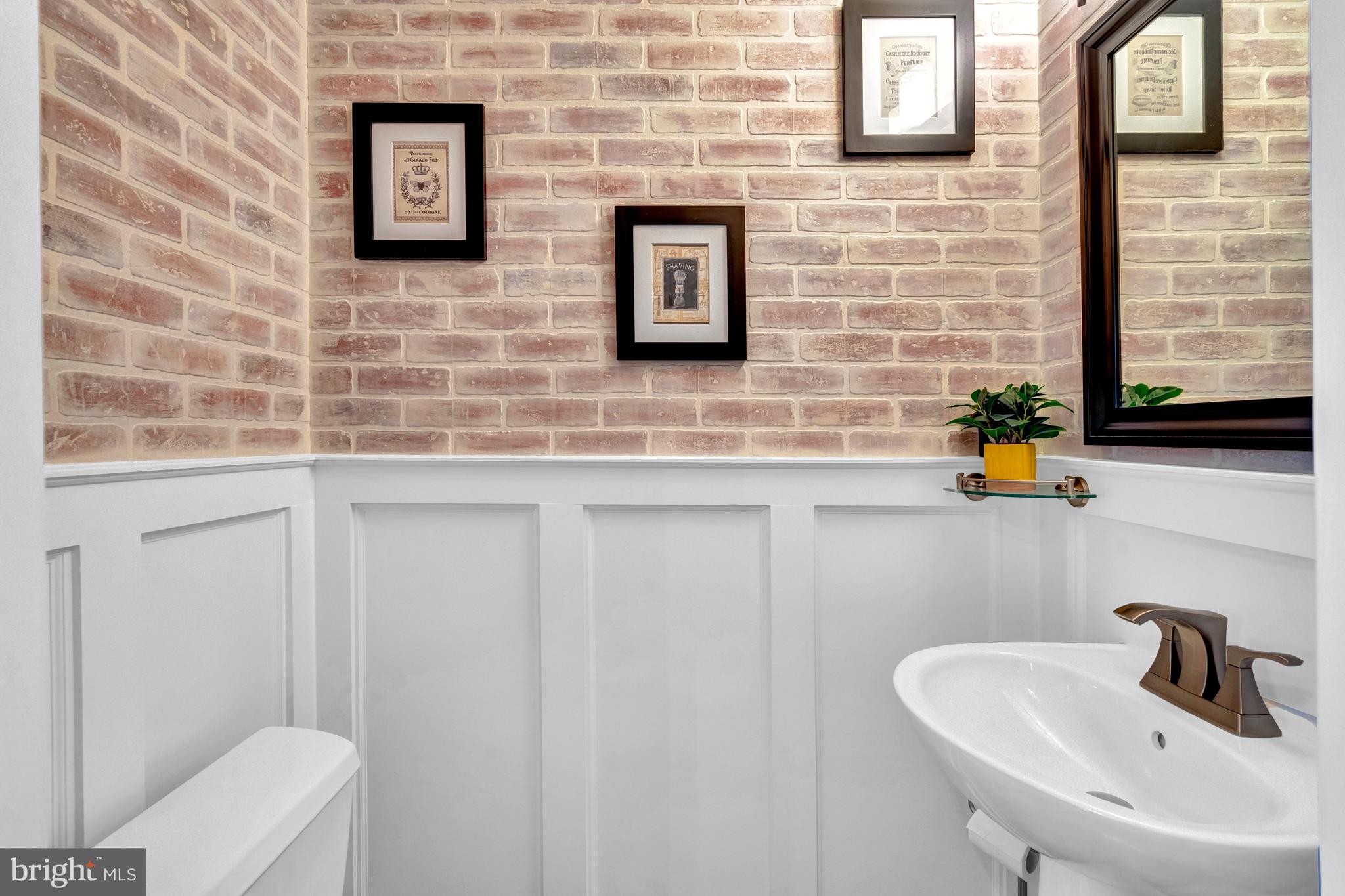 SOUTH RIDING - Residential