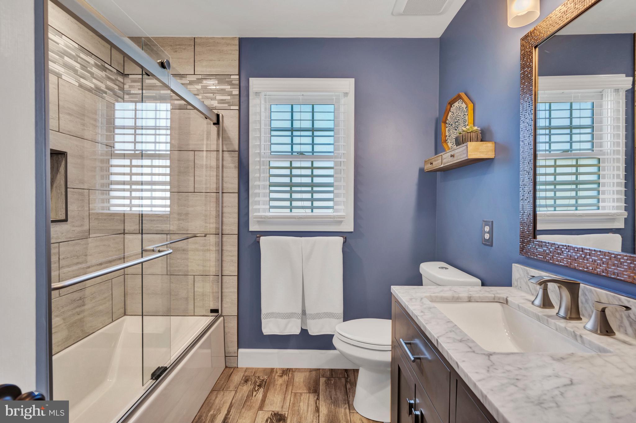 SOUTH RIDING - Residential