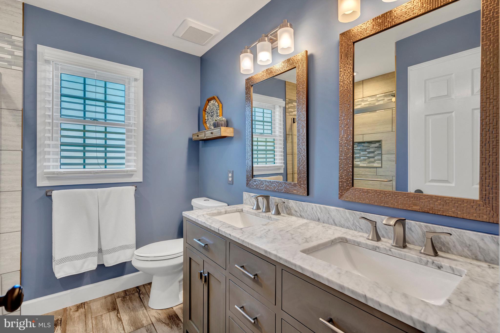 SOUTH RIDING - Residential