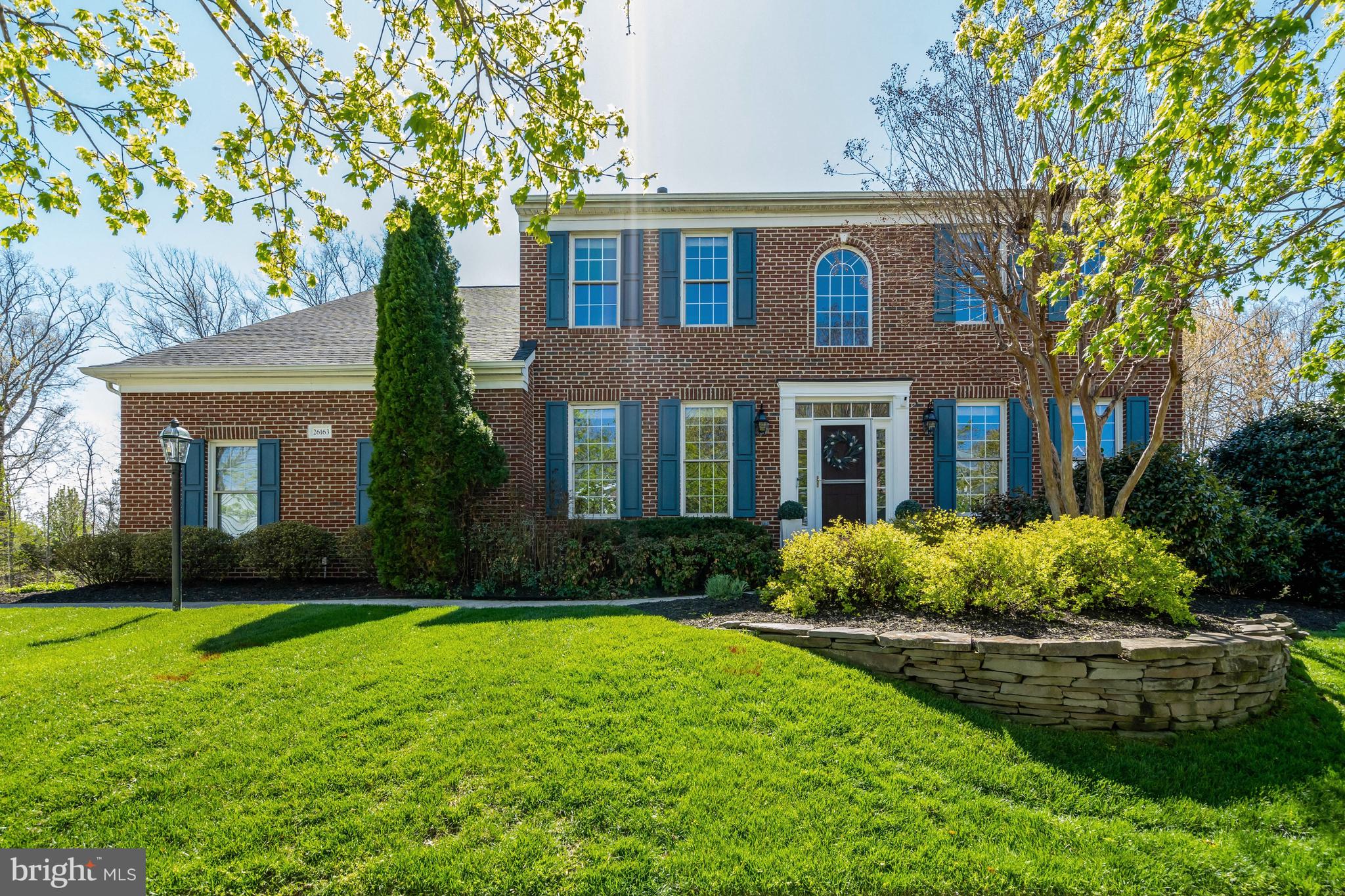 SOUTH RIDING - Residential