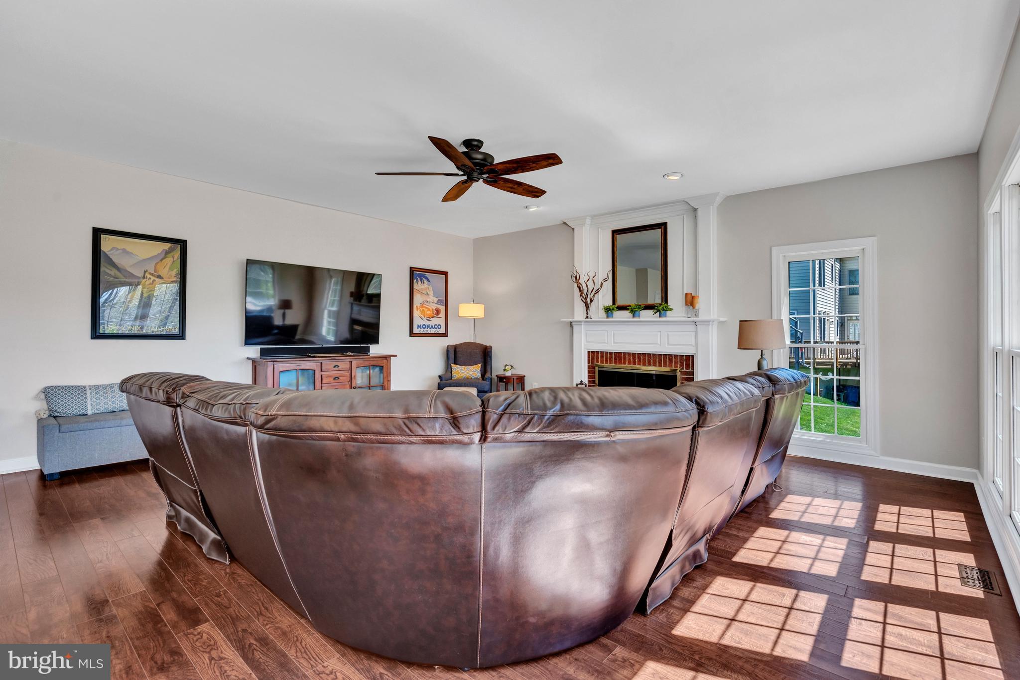 SOUTH RIDING - Residential