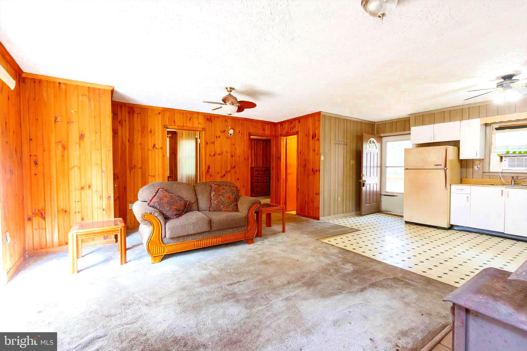 CABIN IN THE PINES - Residential