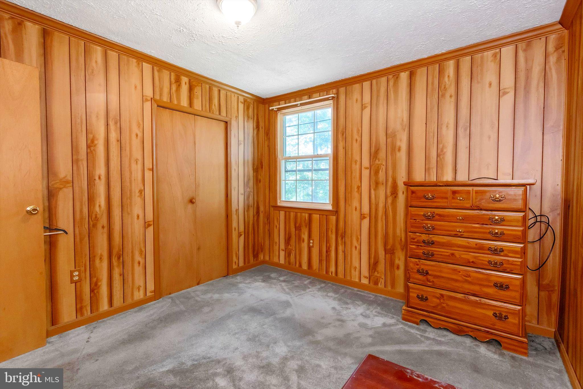 CABIN IN THE PINES - Residential