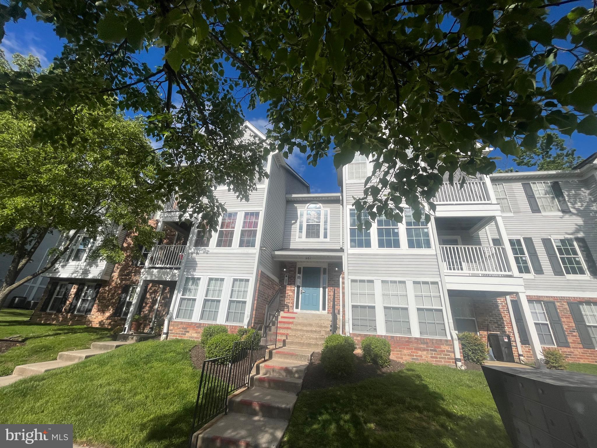 WOODBRIDGE CENTER - Residential Lease