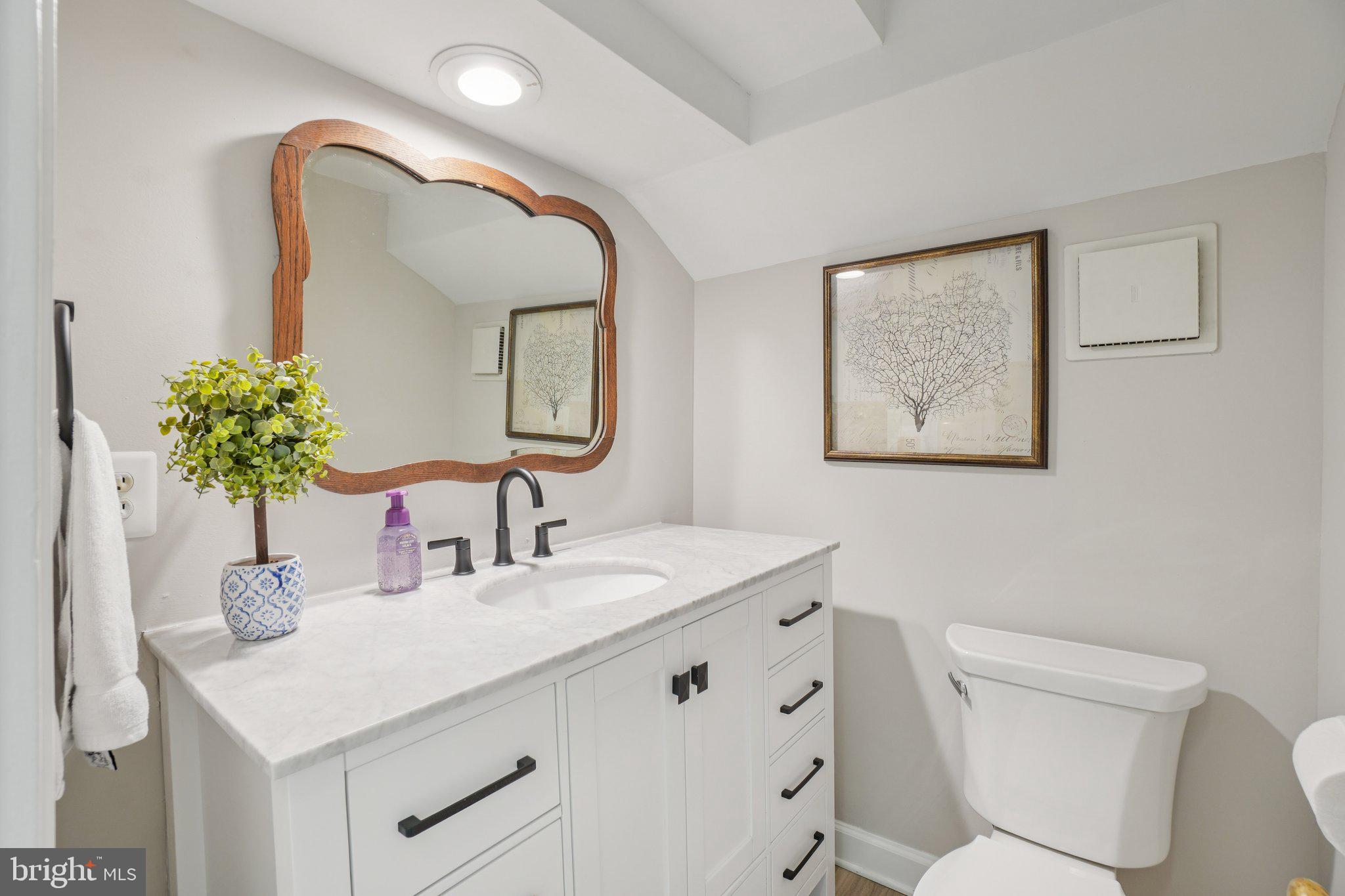 ARLINGTON RIDGE - Residential