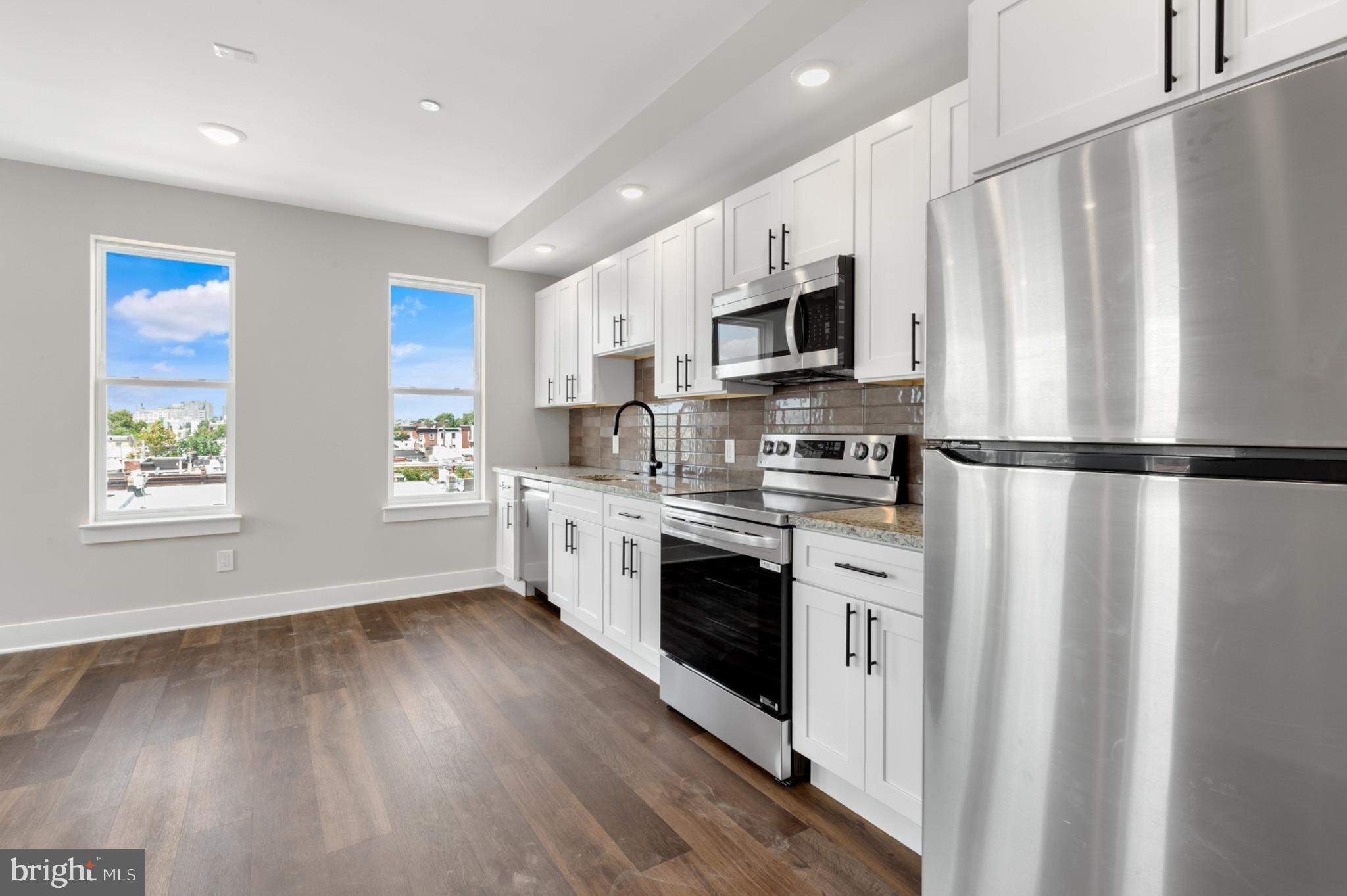 EAST KENSINGTON - Residential Lease