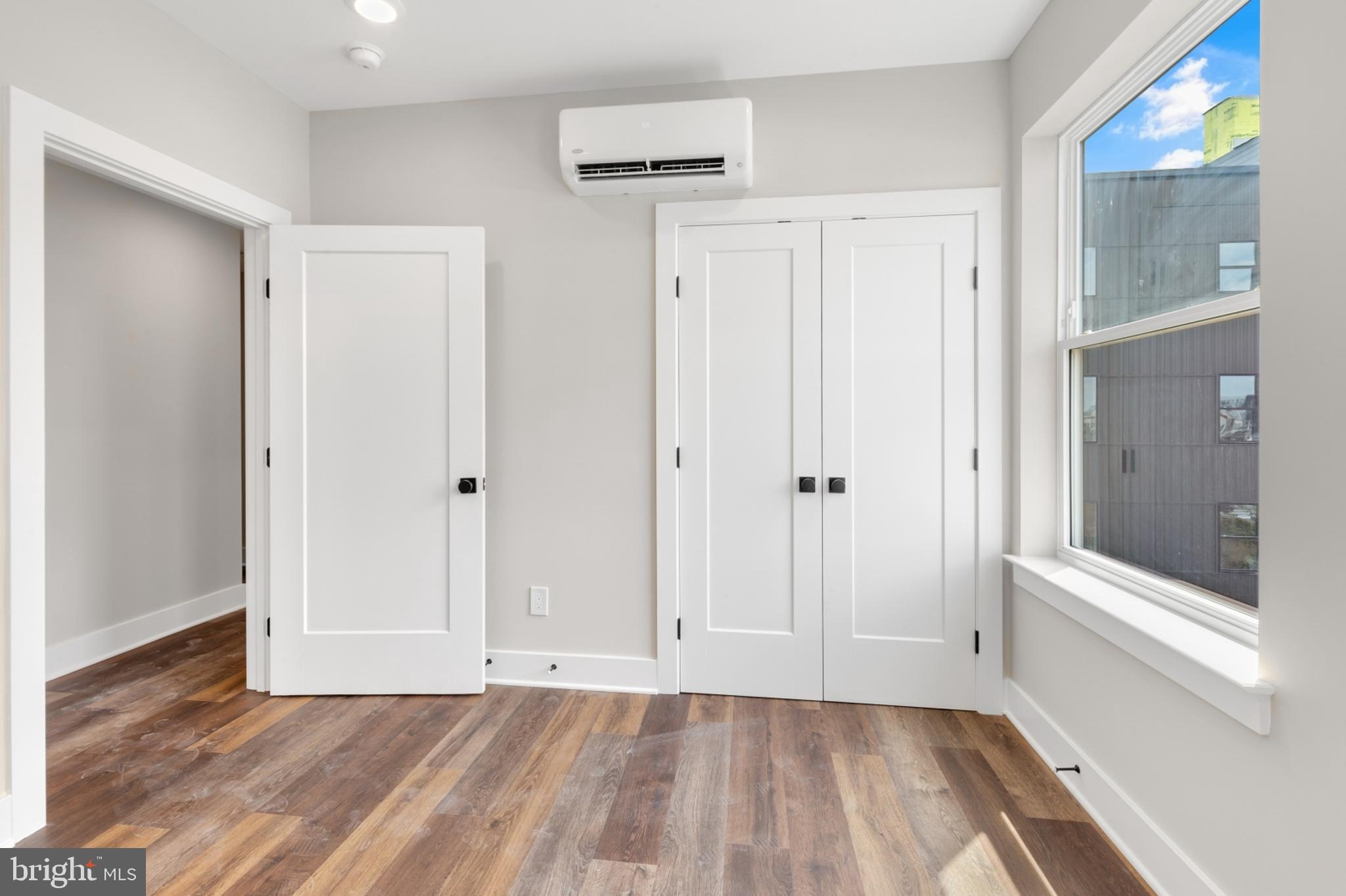 EAST KENSINGTON - Residential Lease