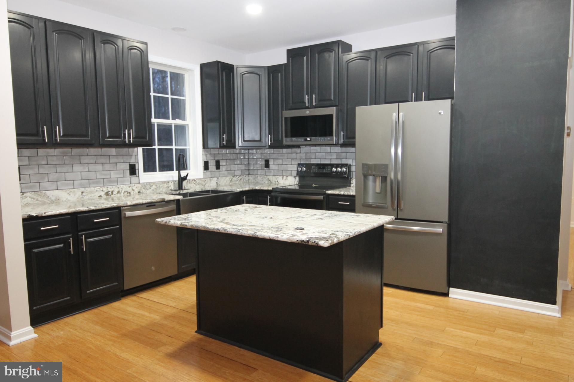 HARWOOD - Residential