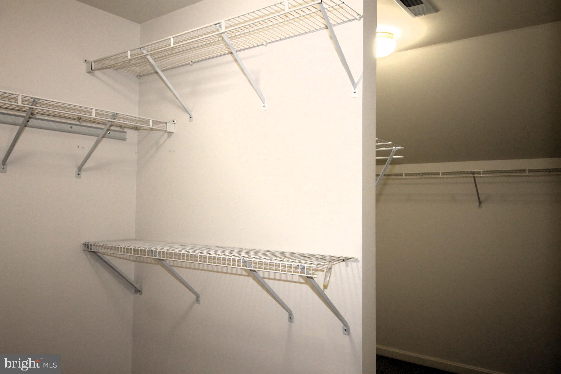 HARWOOD - Residential