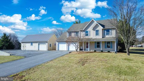 Photo of 636 Meadow Hill Drive, NARVON, PA 17555 (MLS # PALA2066810)