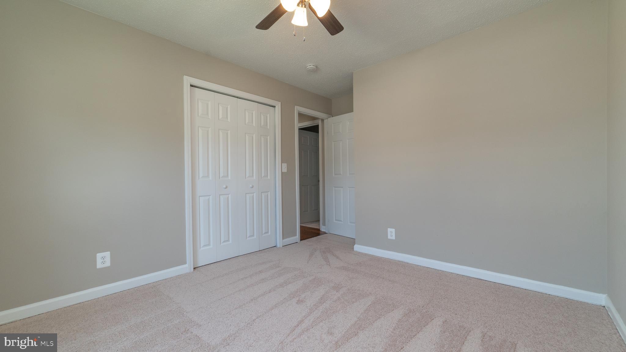 FORESTVILLE CENTER - Residential