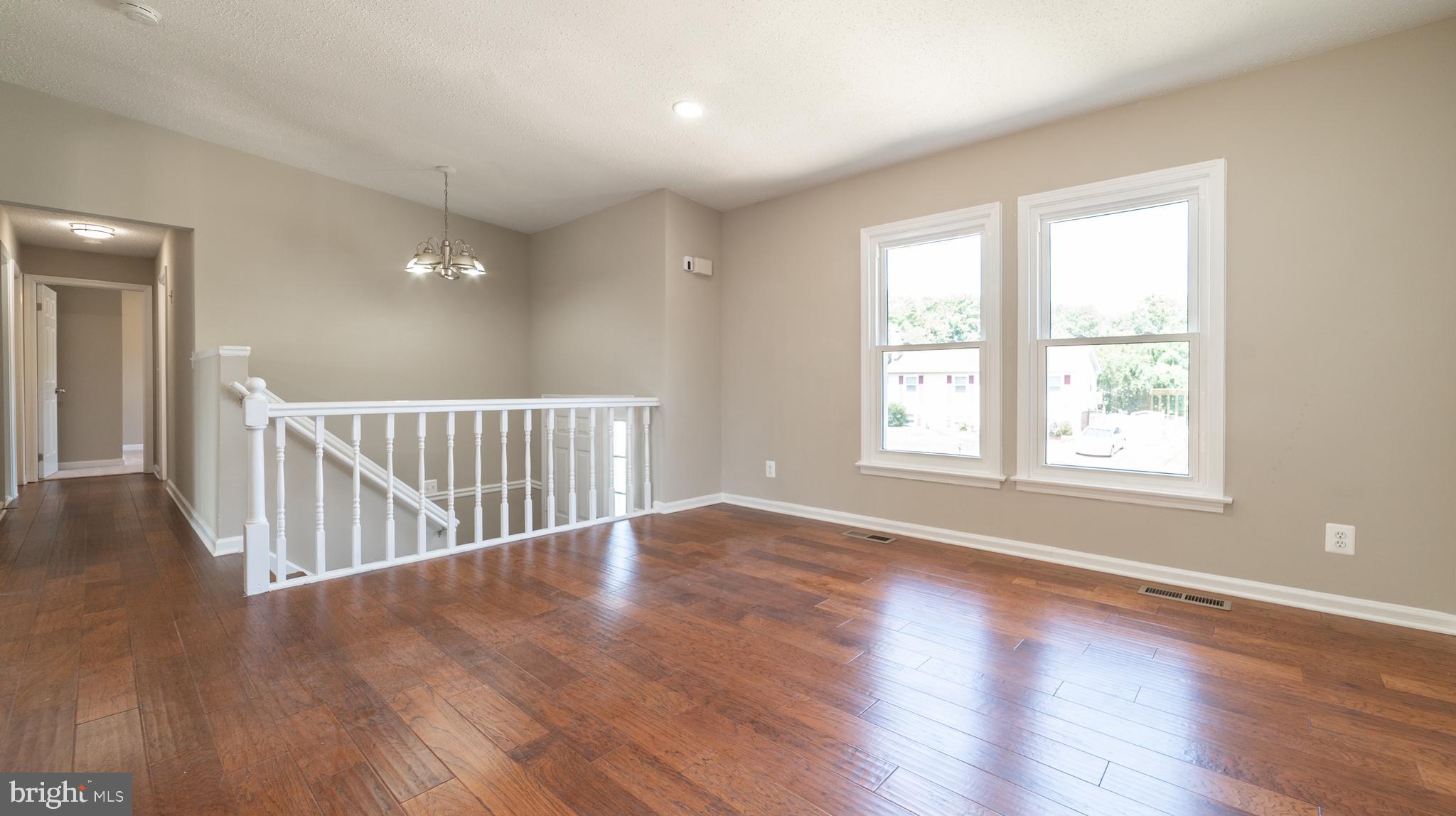 FORESTVILLE CENTER - Residential