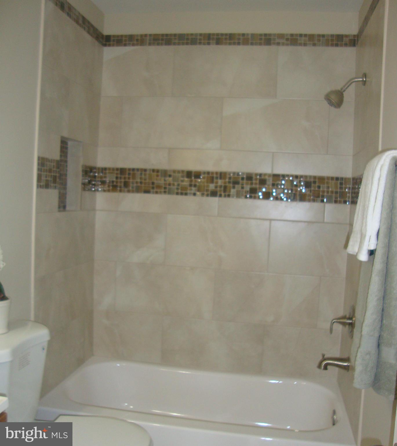 BLUFFWOOD ESTATES - Residential