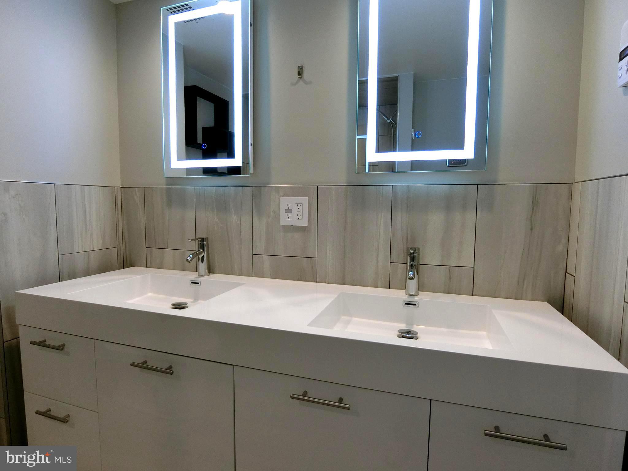 HALLMARK - Residential