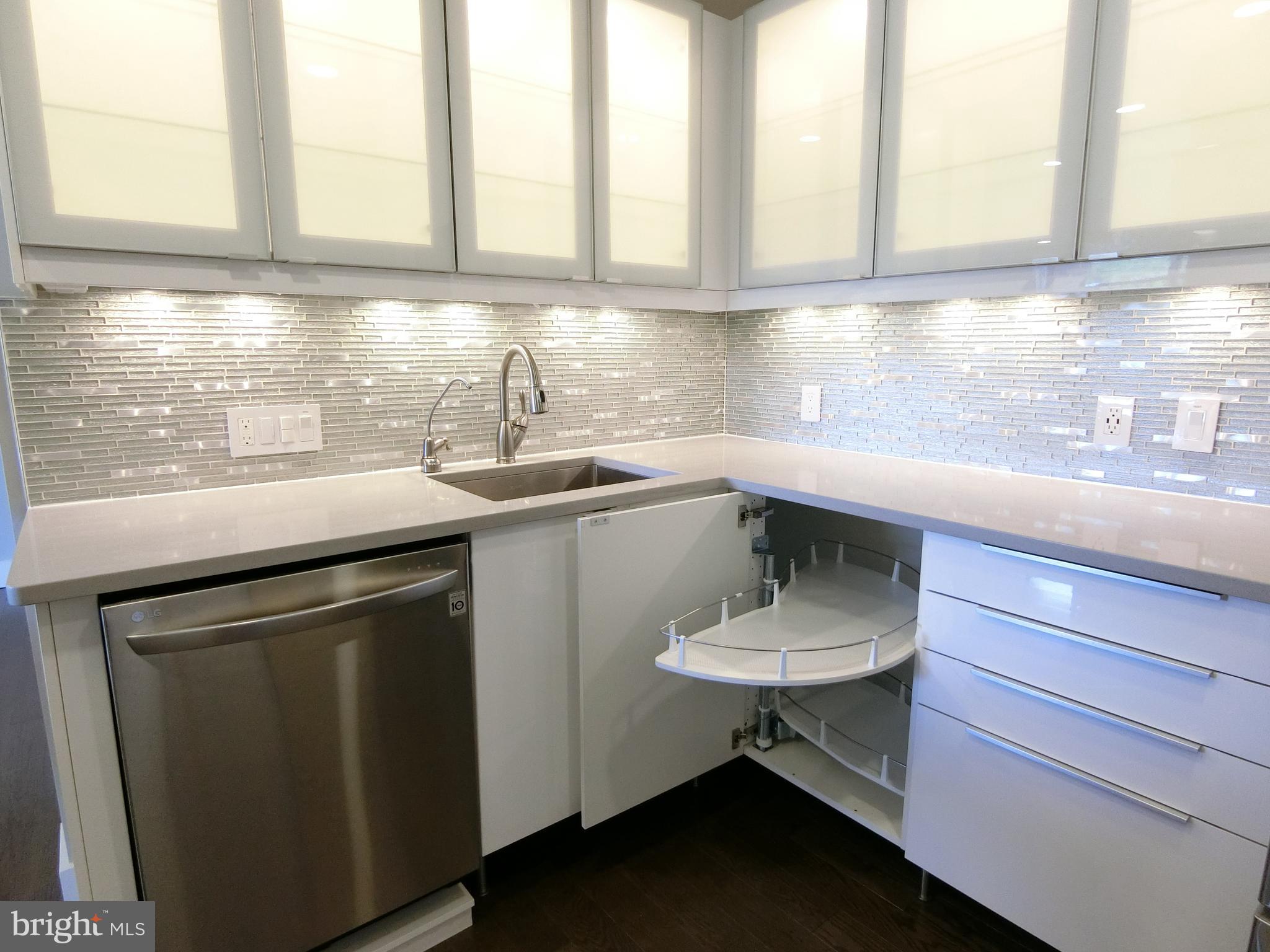 HALLMARK - Residential