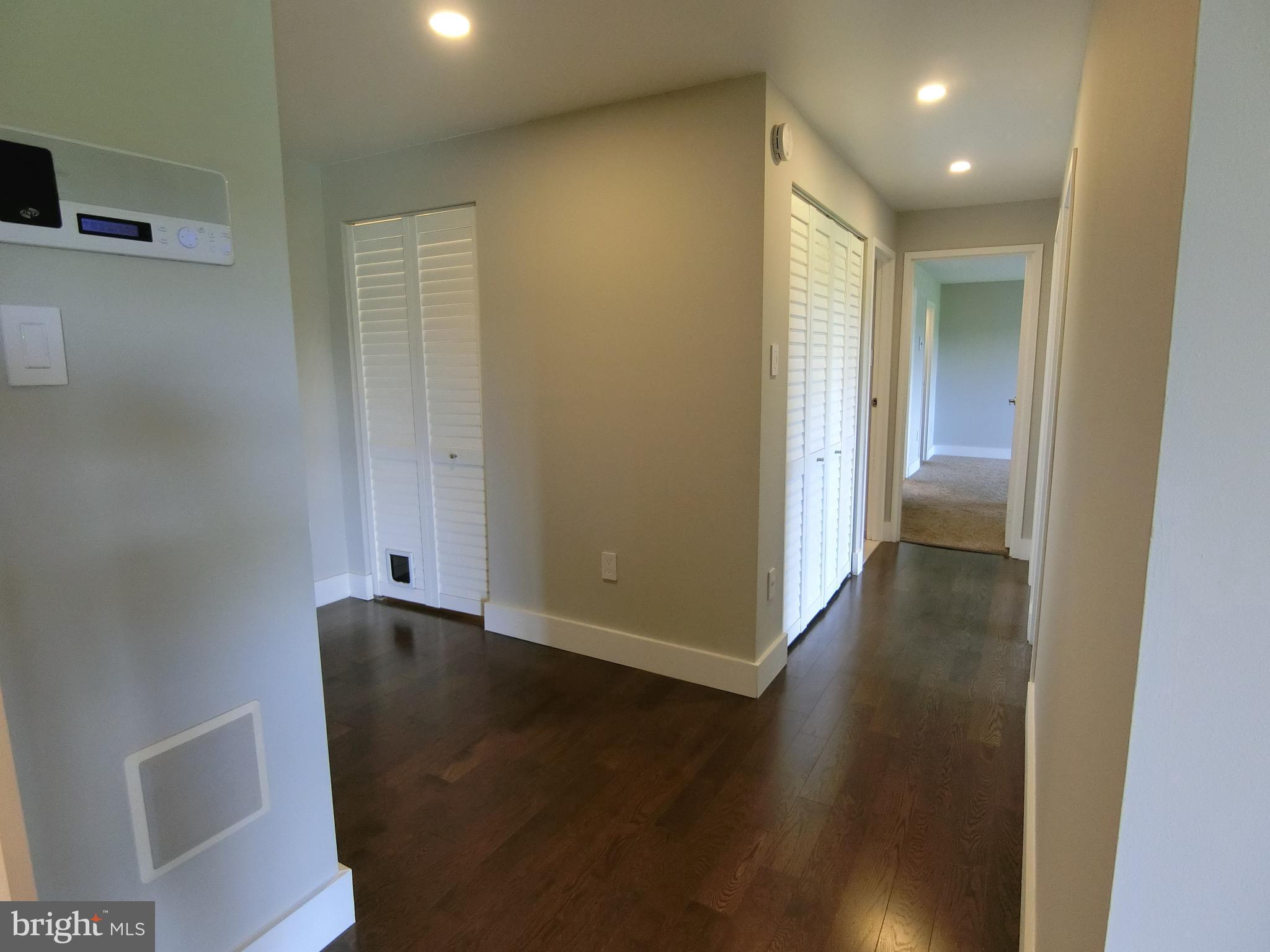 HALLMARK - Residential