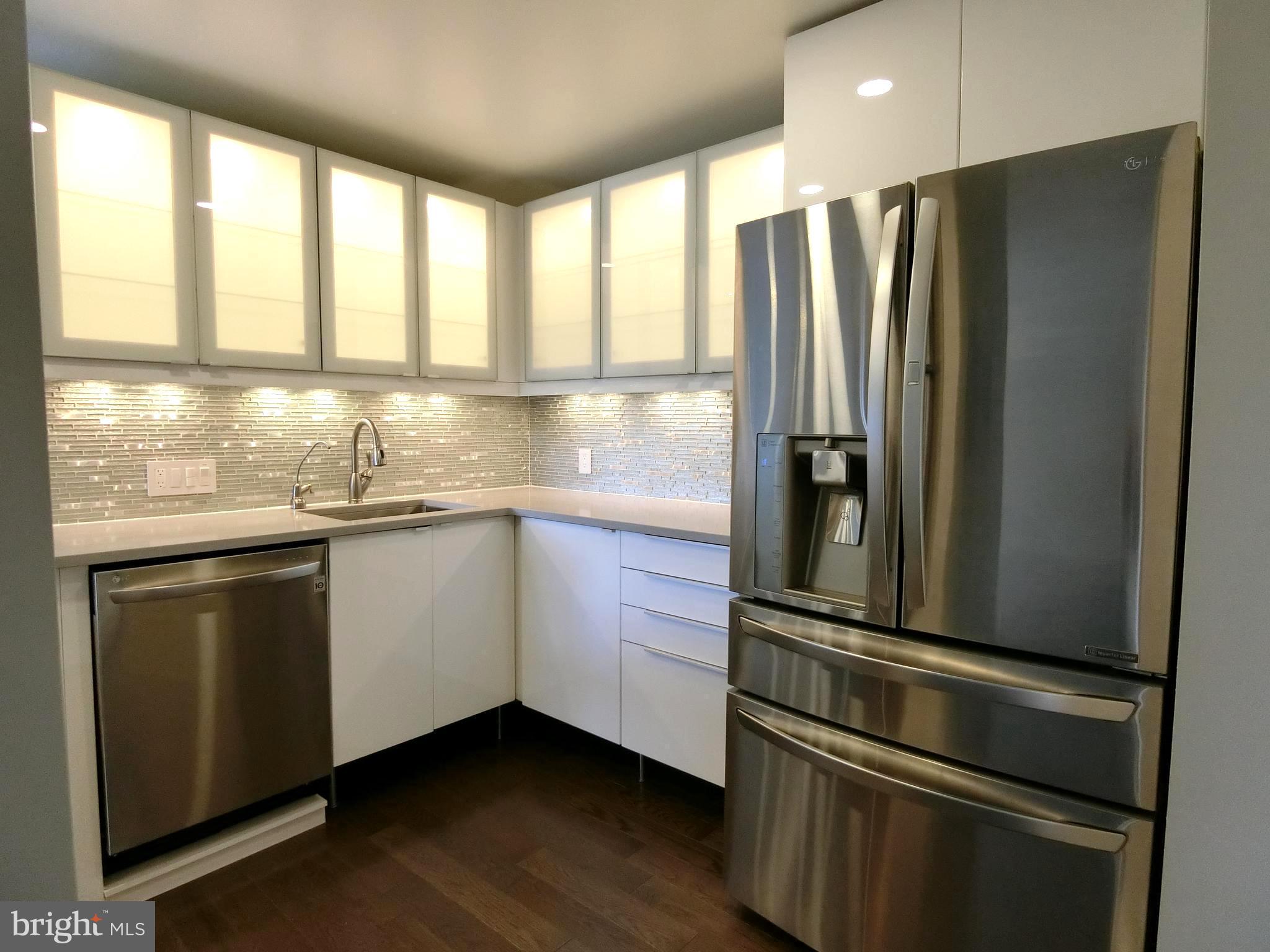 HALLMARK - Residential