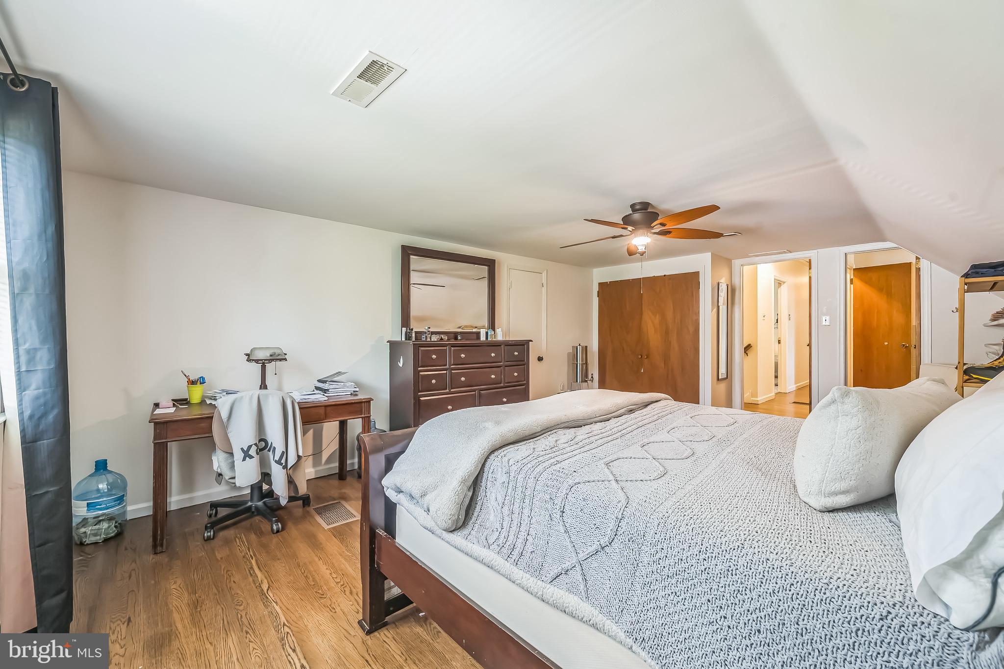 CHURCHVILLE MANOR - Residential