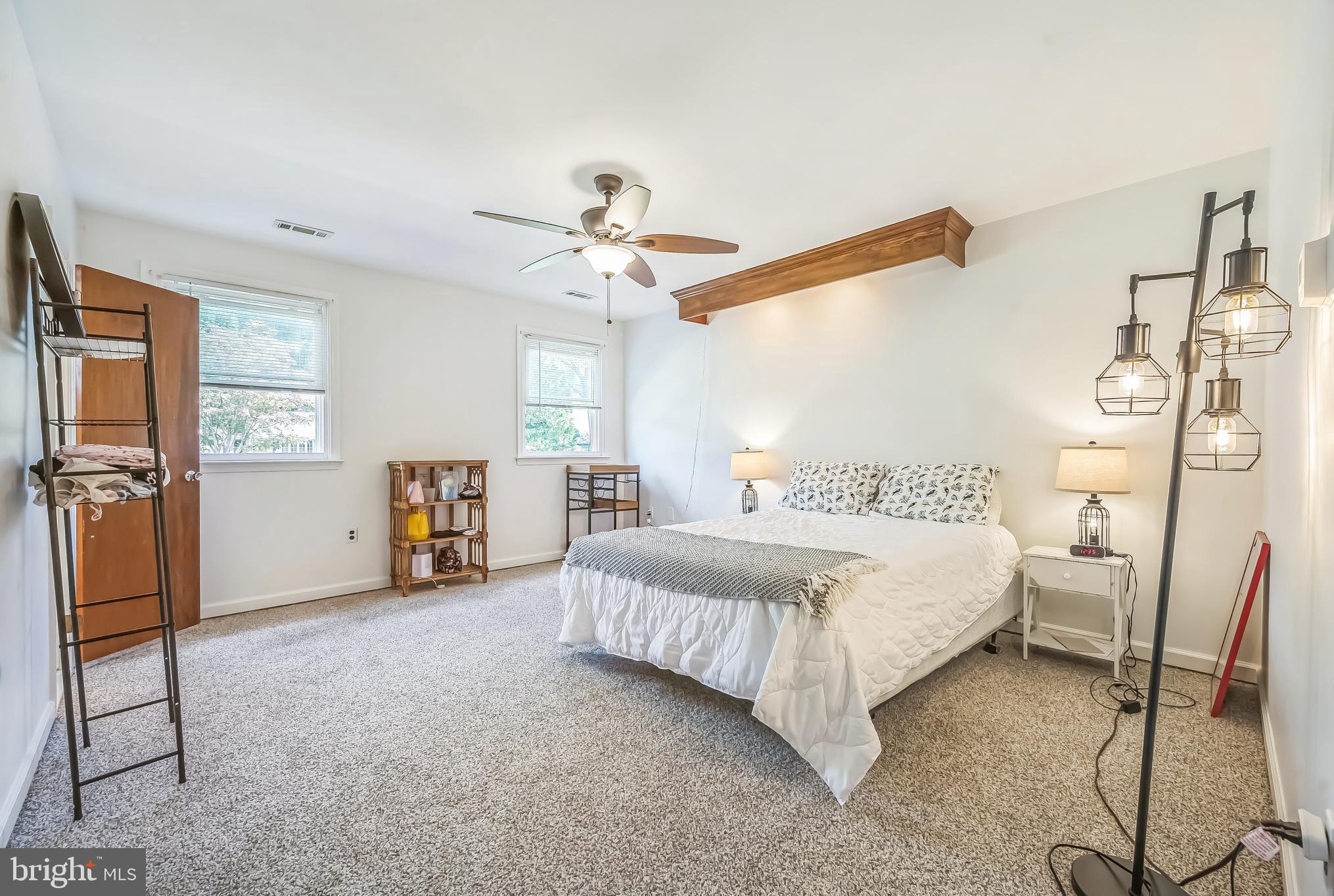 CHURCHVILLE MANOR - Residential