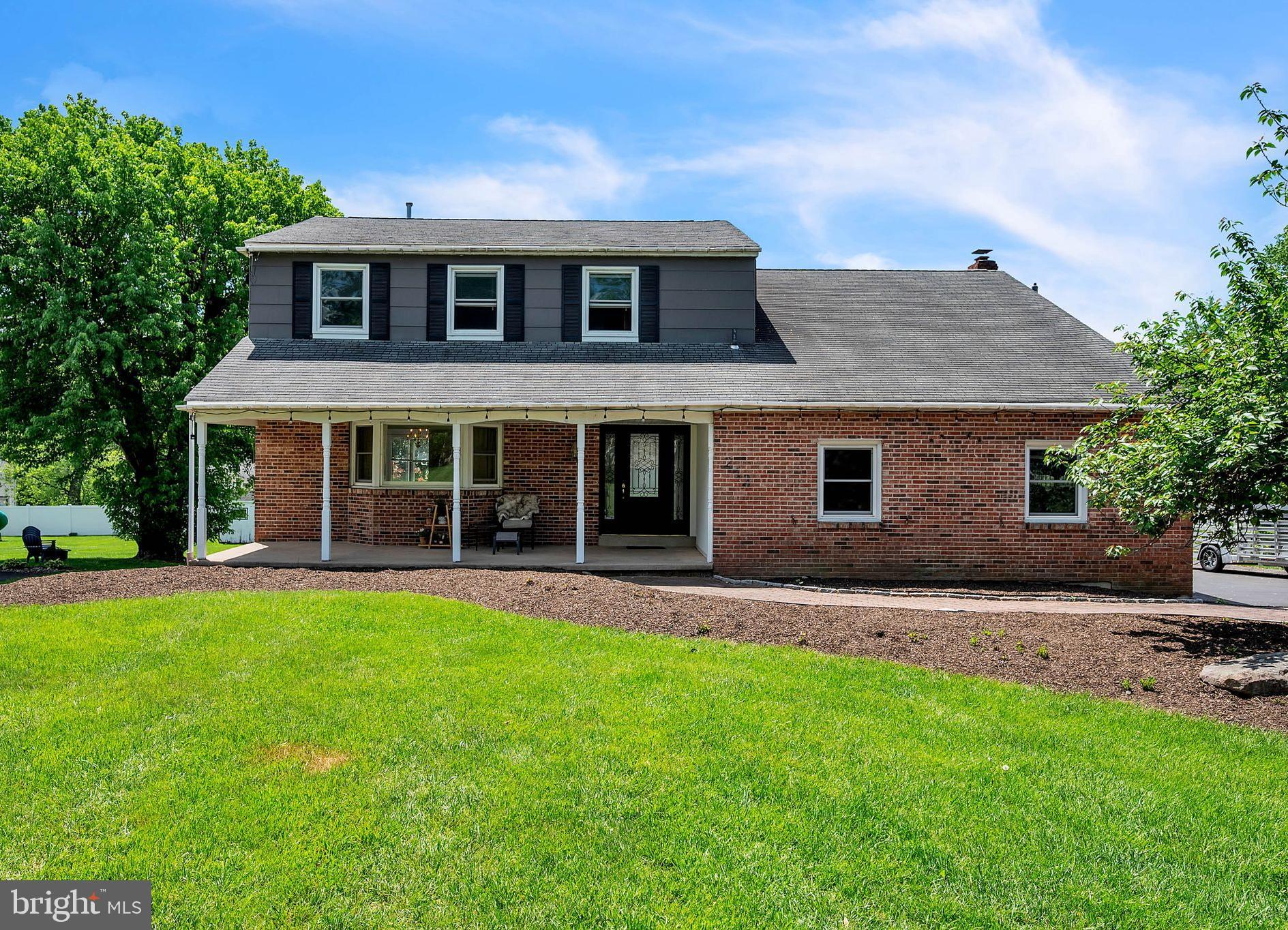 CHURCHVILLE MANOR - Residential