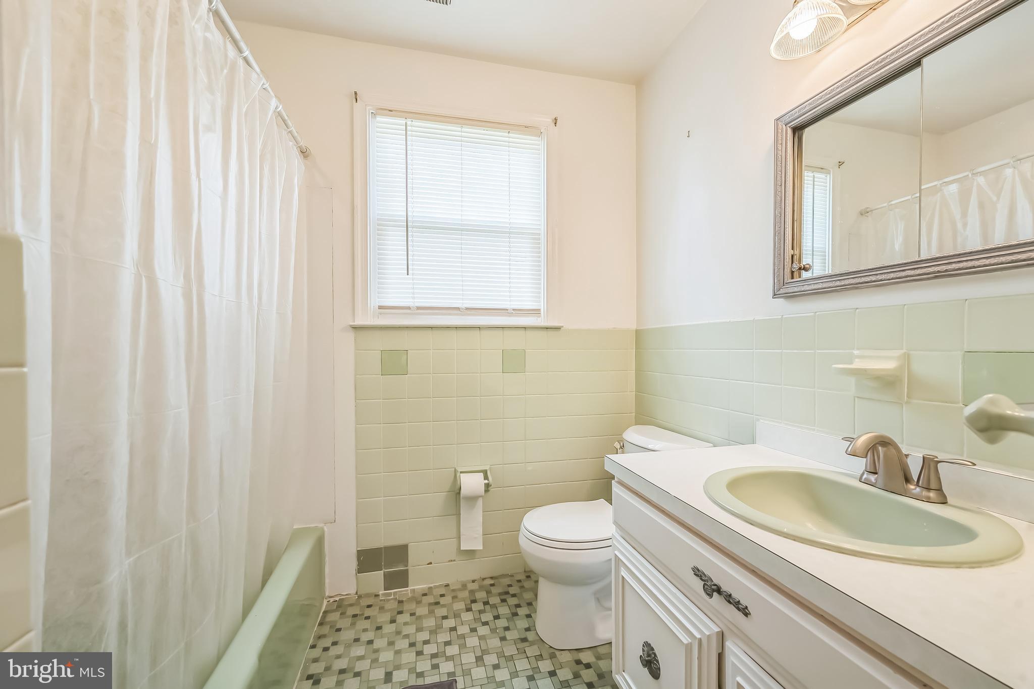 CHURCHVILLE MANOR - Residential