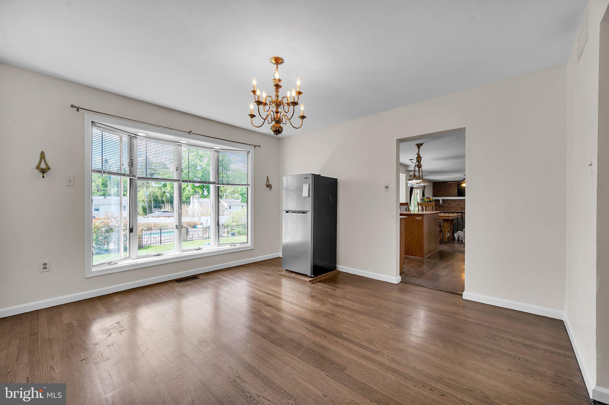 CHURCHVILLE MANOR - Residential