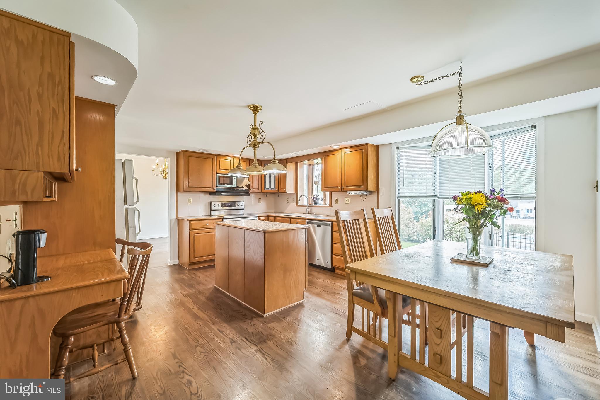 CHURCHVILLE MANOR - Residential