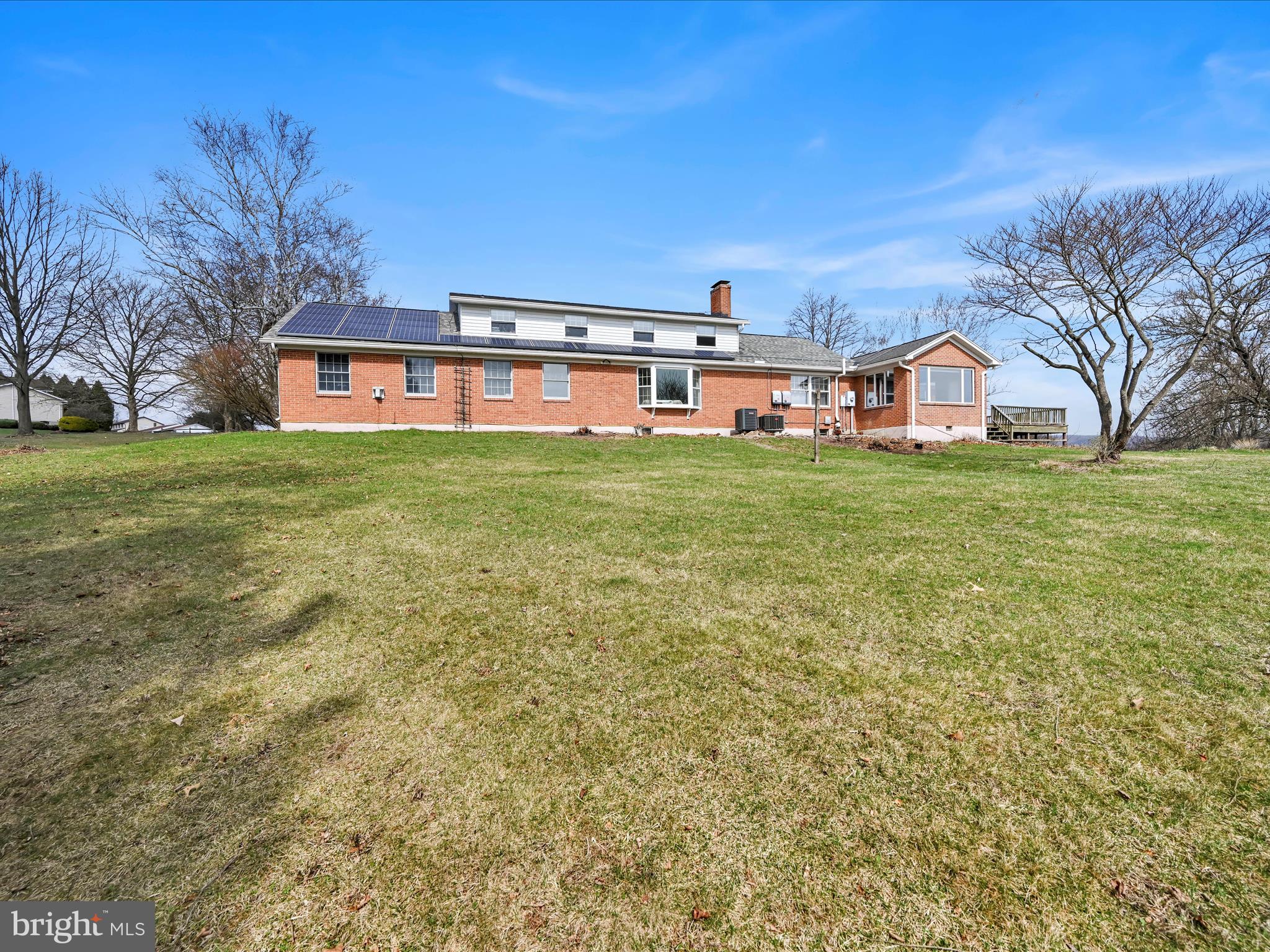 PINEBROOK - Residential