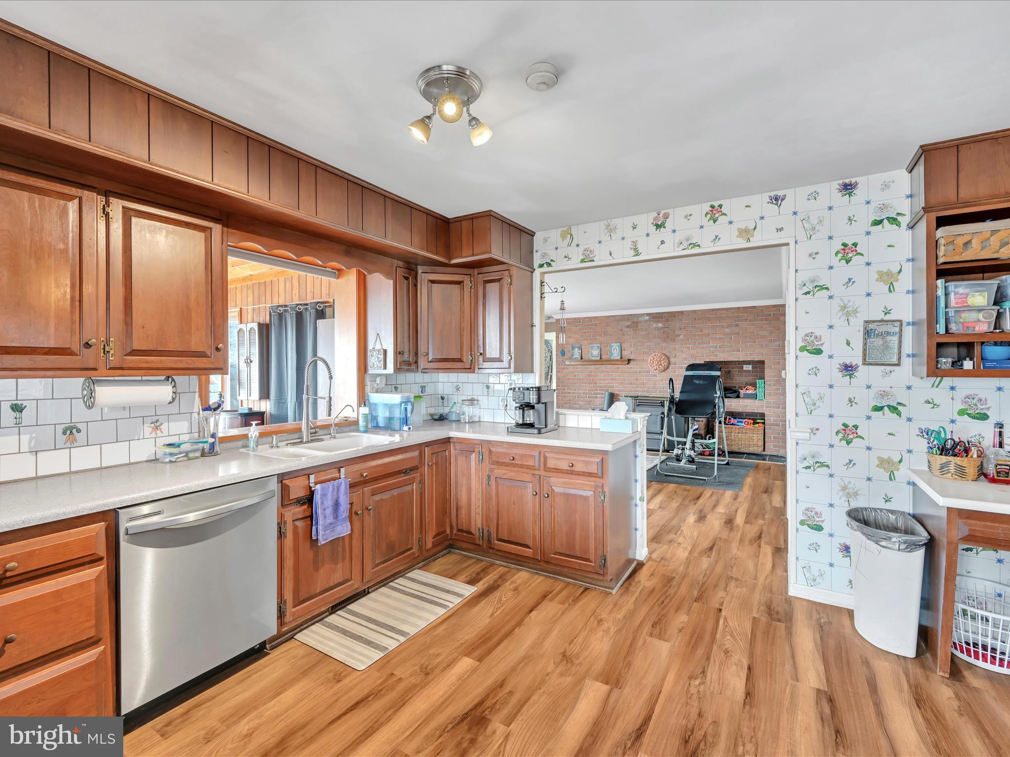 PINEBROOK - Residential