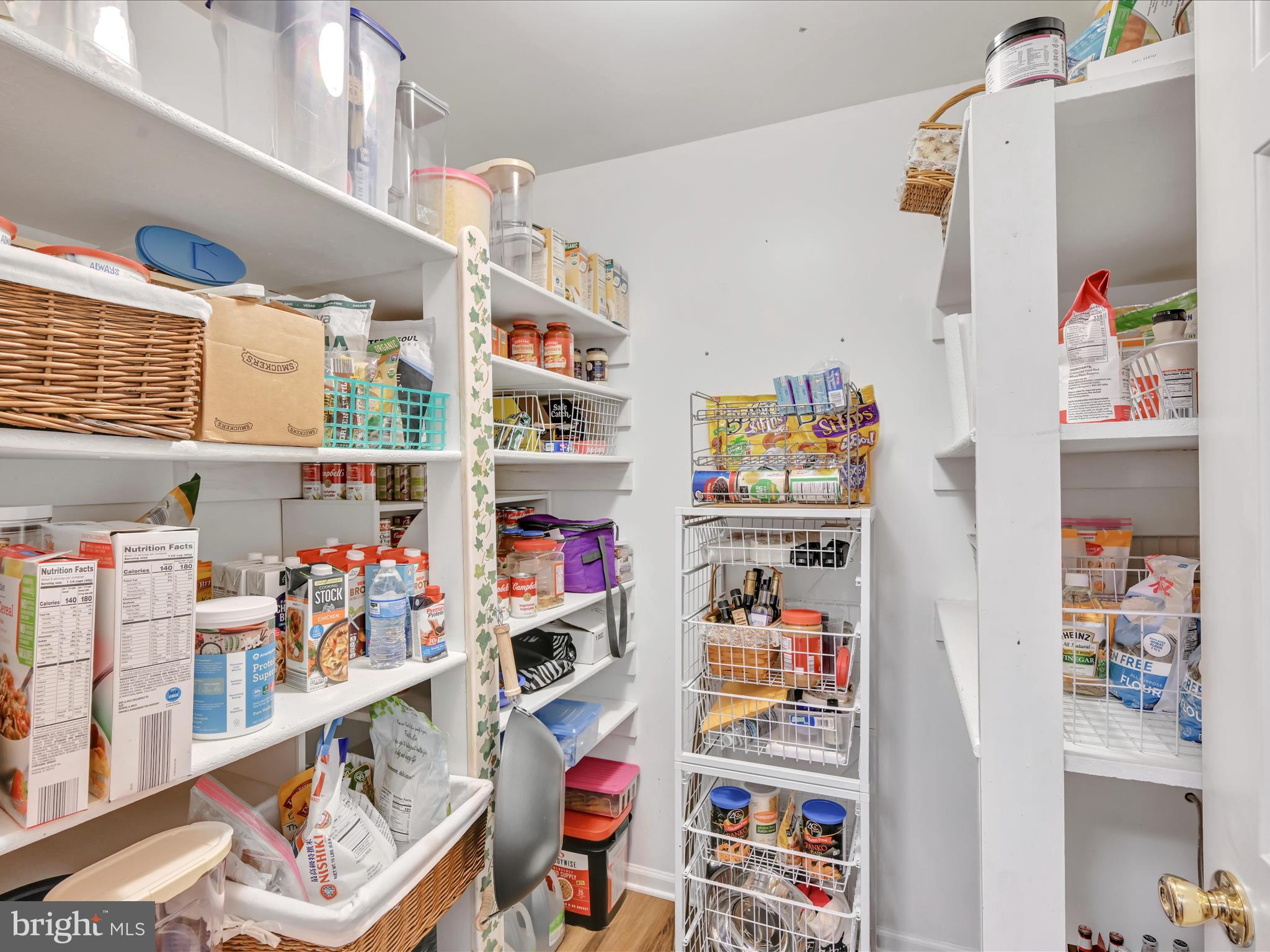 PINEBROOK - Residential