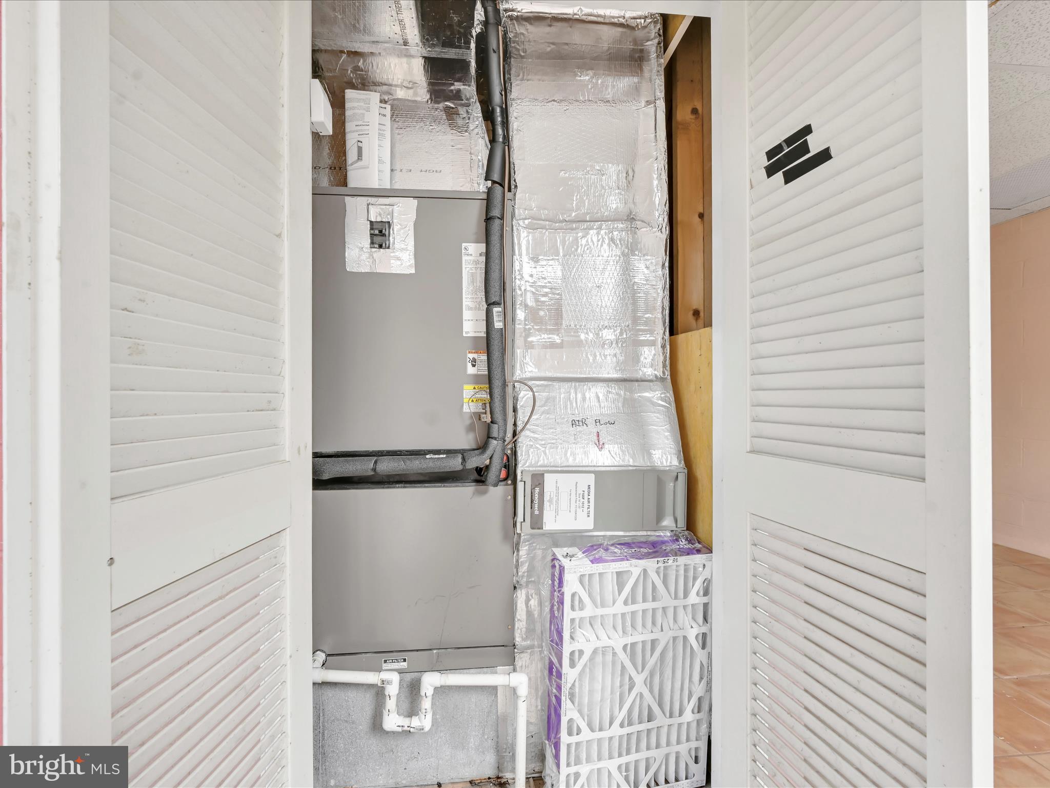 PINEBROOK - Residential