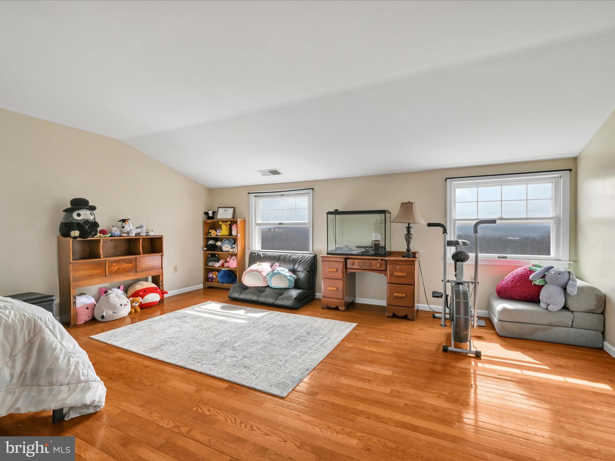 PINEBROOK - Residential