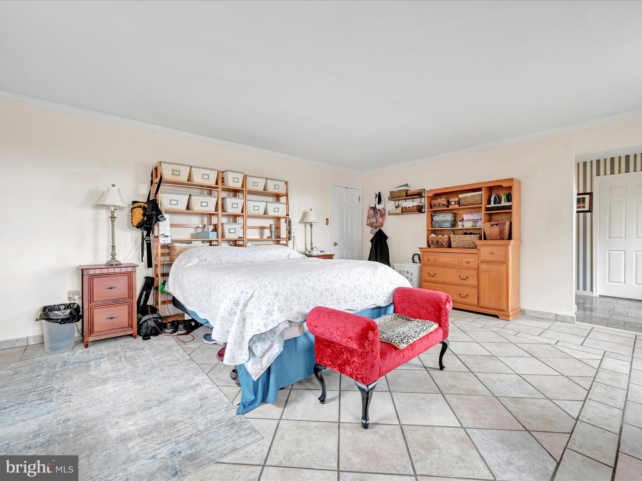 PINEBROOK - Residential