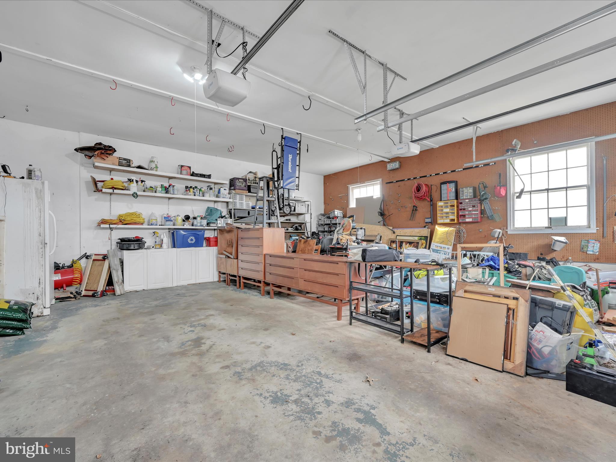 PINEBROOK - Residential