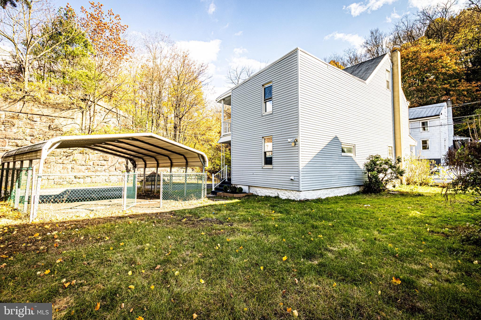 POTTSVILLE - Residential