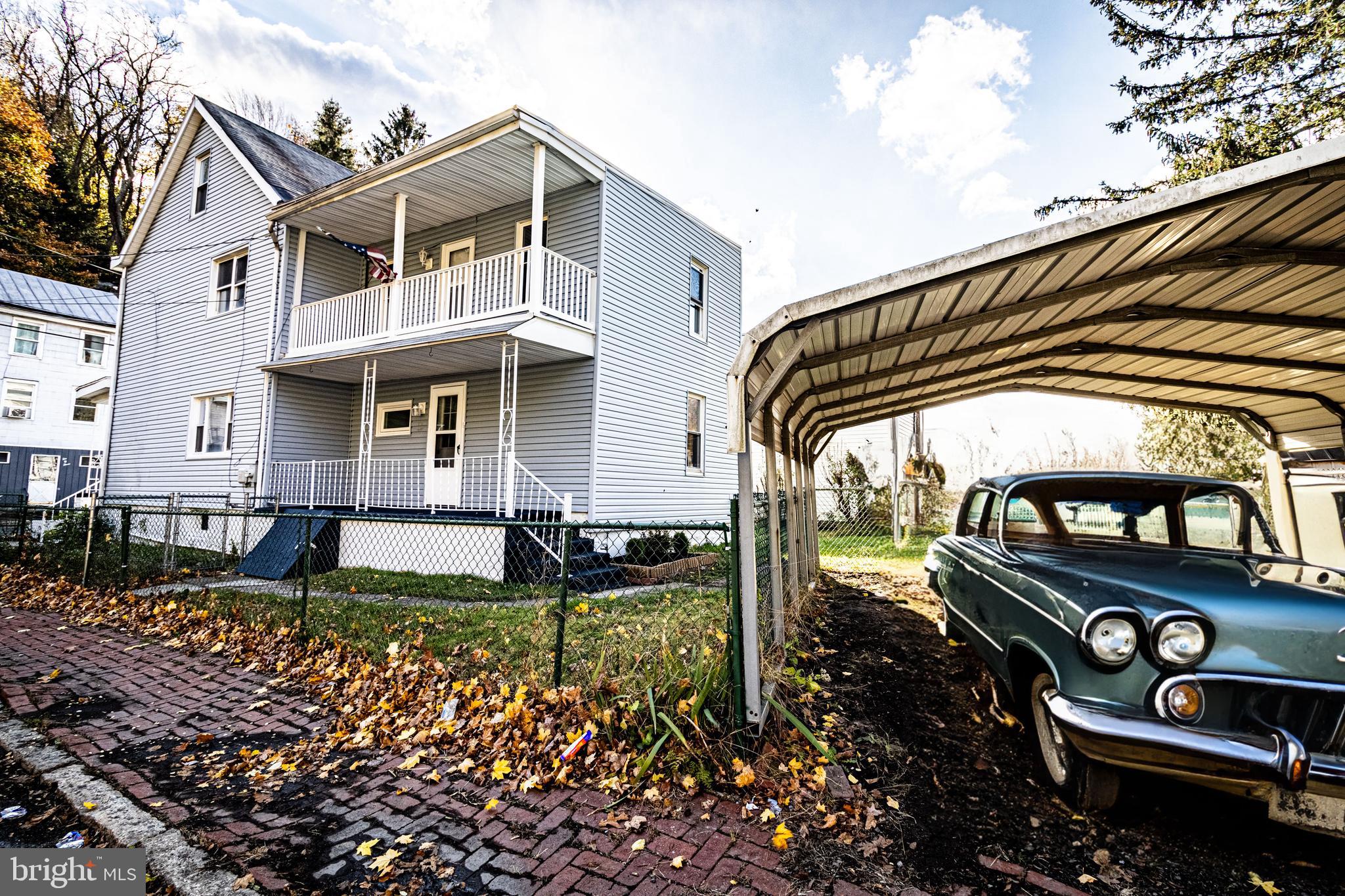 POTTSVILLE - Residential