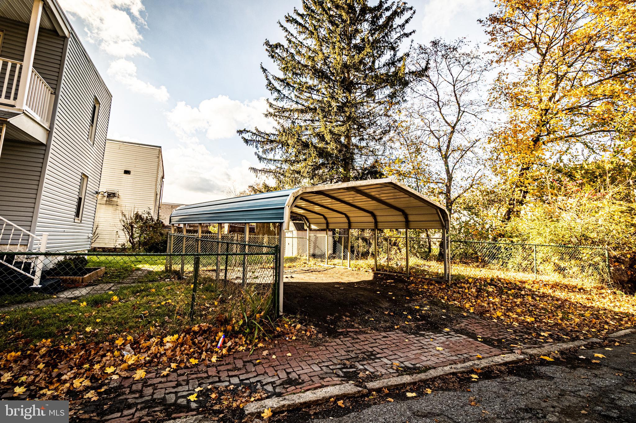 POTTSVILLE - Residential