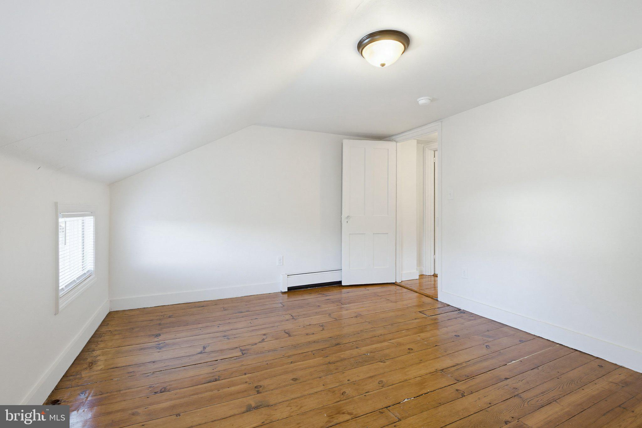 COLUMBIA - Residential