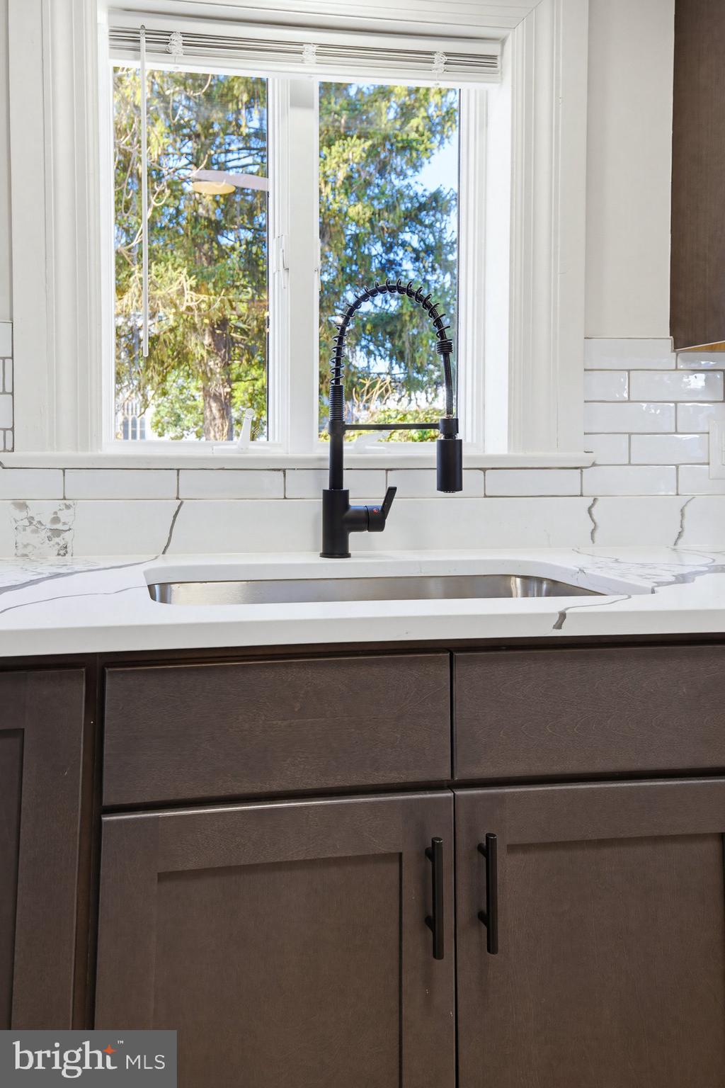 COLUMBIA - Residential